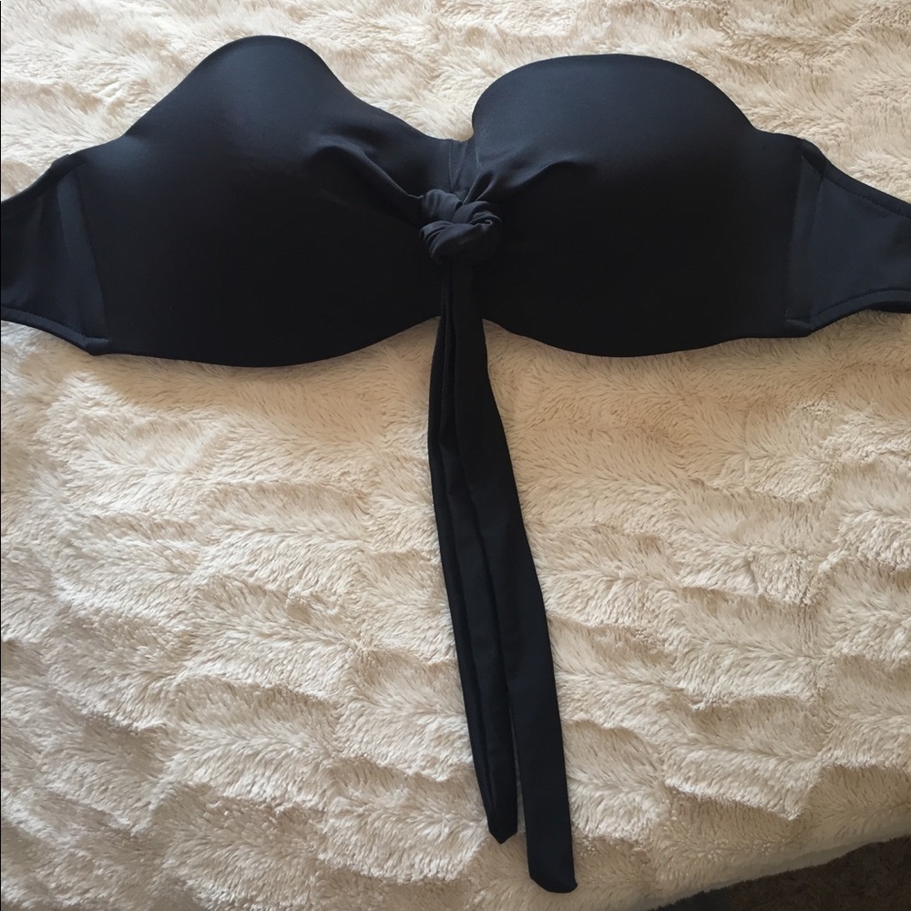 VENUS Black Strapless Bikini Top 💕NEVER WORN💕
